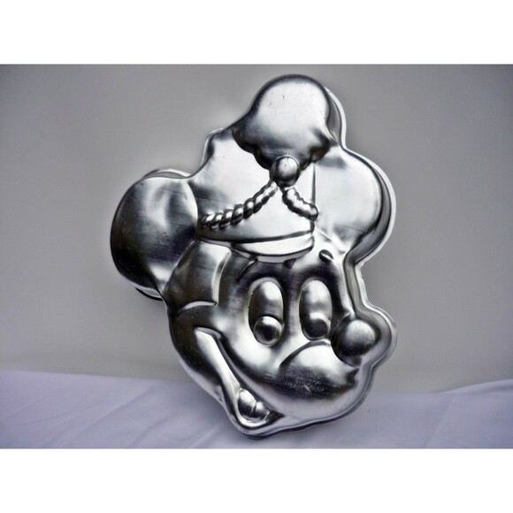 Mickey Mouse Band Leader Shaped Cake Pan Mold Vintage Disney #515-302 - Picture 1 of 2